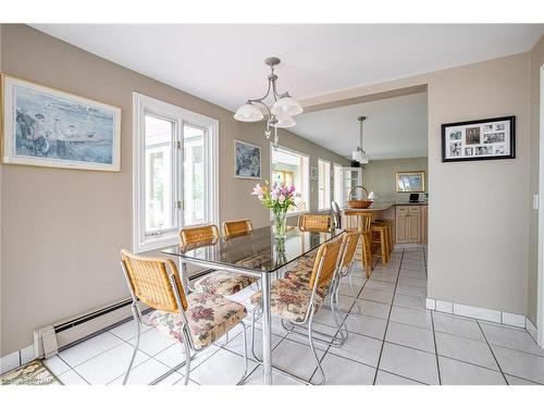 3413 North Shore Drive, Ridgeway, ON - Indoor Photo Showing Dining Room