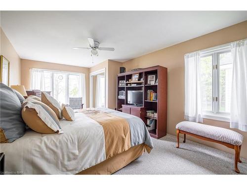 3413 North Shore Drive, Ridgeway, ON - Indoor Photo Showing Bedroom