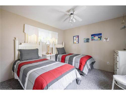 3413 North Shore Drive, Ridgeway, ON - Indoor Photo Showing Bedroom