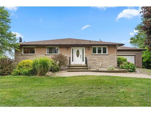 537 Sandy Bay Road Road S, Dunnville, ON - Outdoor