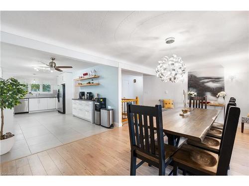 537 Sandy Bay Road Road S, Dunnville, ON - Indoor Photo Showing Dining Room