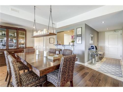 302 A-678 Line 2 Road, Niagara-On-The-Lake, ON - Indoor Photo Showing Dining Room