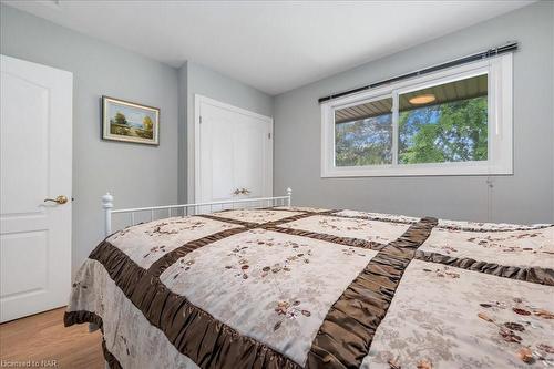15842 Niagara River Parkway E, Niagara-On-The-Lake, ON - Indoor Photo Showing Bedroom