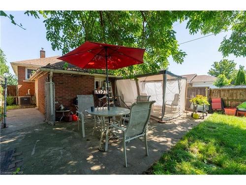 22 Ferndale Avenue, St. Catharines, ON - Outdoor With Deck Patio Veranda