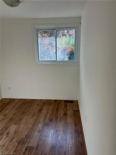 73-50 Lakeshore Road, St. Catharines, ON - Indoor Photo Showing Other Room