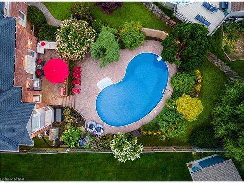5 Bravetti Circle, St. Catharines, ON - Outdoor With In Ground Pool