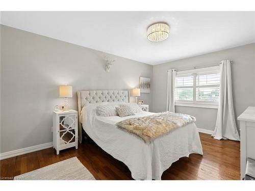 5 Bravetti Circle, St. Catharines, ON - Indoor Photo Showing Bedroom