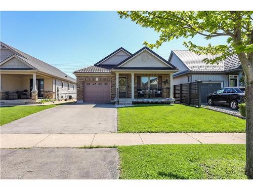 335 Empress Avenue, Welland, ON - Outdoor With Facade