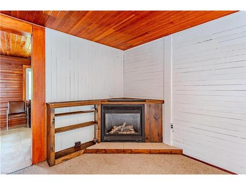 405 Cambridge Road W, Crystal Beach, ON - Indoor Photo Showing Other Room With Fireplace