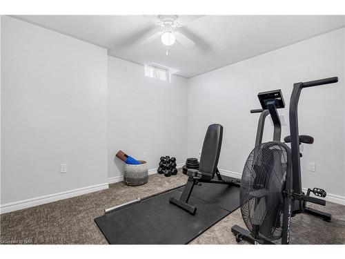 211 Devine Crescent, Thorold, ON - Indoor Photo Showing Gym Room