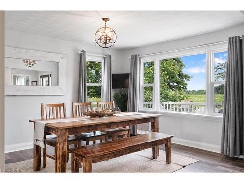 74092 Wellandport Road, Wellandport, ON - Indoor Photo Showing Dining Room