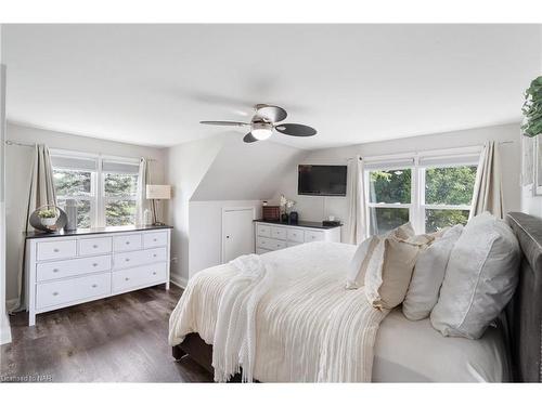 74092 Wellandport Road, Wellandport, ON - Indoor Photo Showing Bedroom