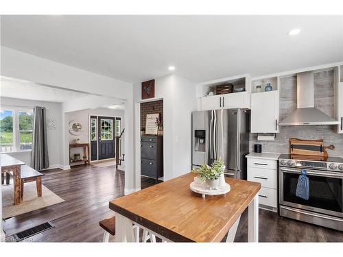 74092 Wellandport Road, Wellandport, ON - Indoor Photo Showing Kitchen