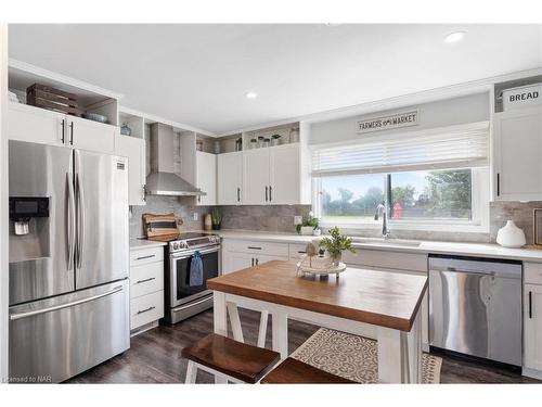 74092 Wellandport Road, Wellandport, ON - Indoor Photo Showing Kitchen