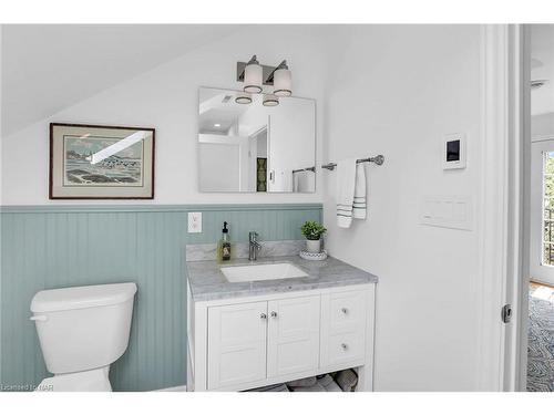 14443 Niagara River Parkway, Niagara-On-The-Lake, ON - Indoor Photo Showing Bathroom