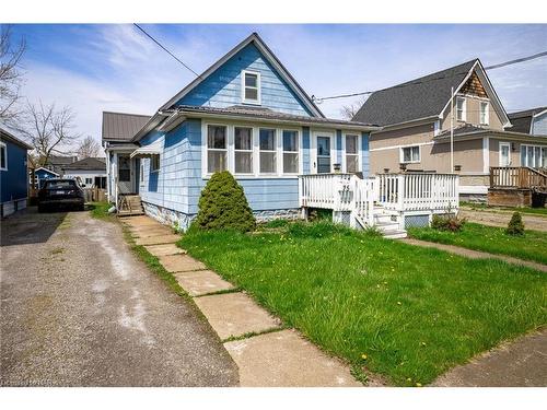 25 Jennet Street, Fort Erie, ON - Outdoor With Facade