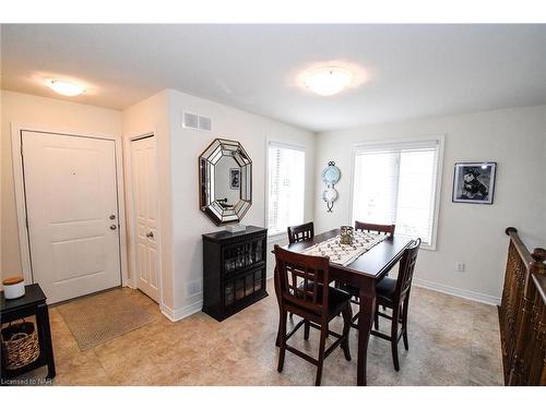 49 Shipview Court, Welland, ON - Indoor Photo Showing Dining Room