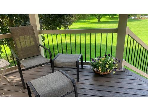 1084 Quaker Road, Fonthill, ON - Outdoor With Deck Patio Veranda With Exterior