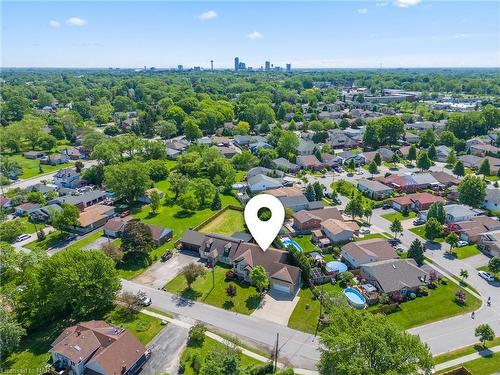 8028 Booth Street, Niagara Falls, ON - Outdoor With View