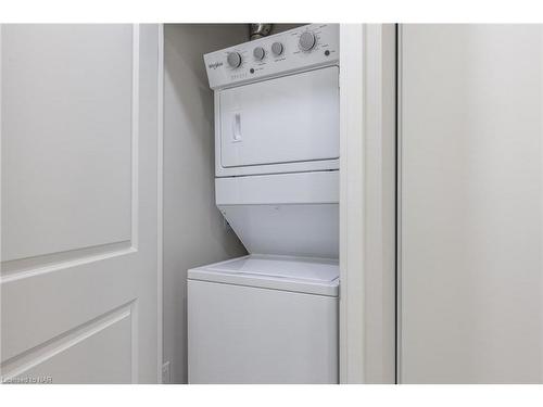 123-50 Herrick Avenue, St. Catharines, ON - Indoor Photo Showing Laundry Room