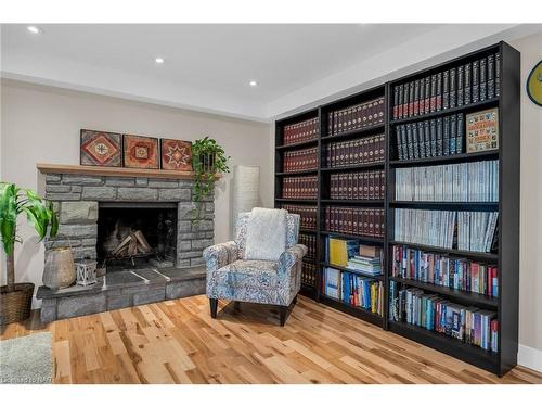 42 October Drive, St. Catharines, ON - Indoor Photo Showing Living Room With Fireplace