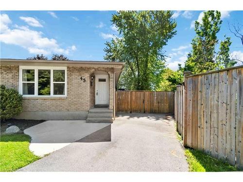 43 Greystone Crescent, St. Catharines, ON - Outdoor