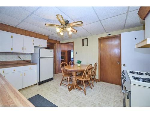 11357 Fowler Road, Wainfleet, ON - Indoor Photo Showing Kitchen