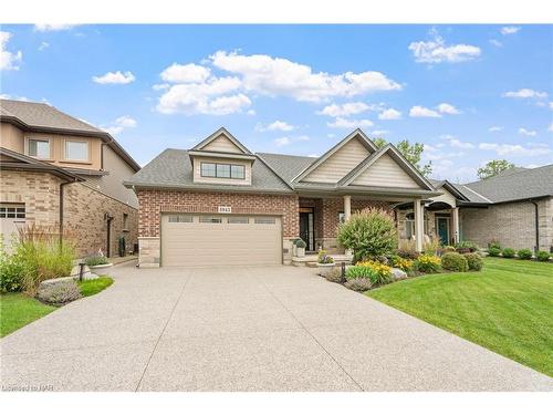 8943 Black Forest Crescent, Niagara Falls, ON - Outdoor With Facade