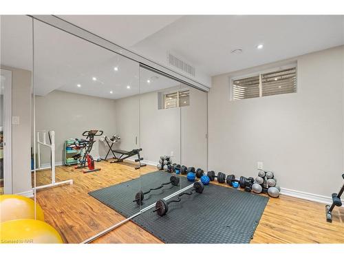 8943 Black Forest Crescent, Niagara Falls, ON - Indoor Photo Showing Gym Room