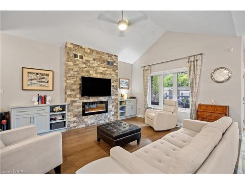 8943 Black Forest Crescent, Niagara Falls, ON - Indoor Photo Showing Living Room With Fireplace