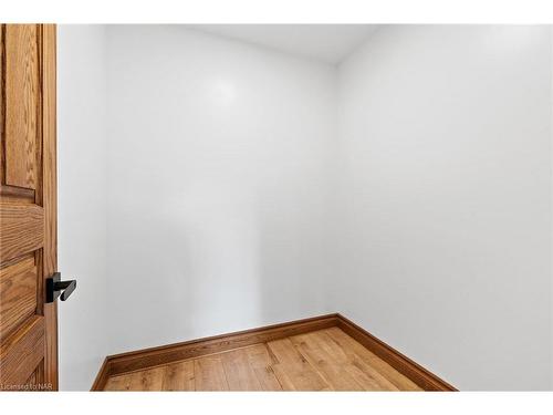 3054 Thunder Bay Road, Ridgeway, ON - Indoor Photo Showing Other Room