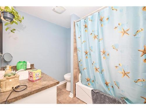 41 Albert Street, Welland, ON - Indoor Photo Showing Bathroom