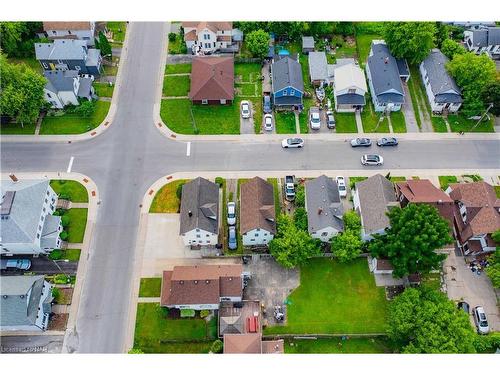 4794 St. Lawrence Avenue, Niagara Falls, ON - Outdoor With View