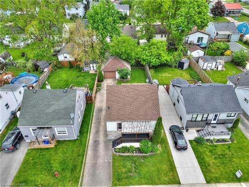 6135 Arad Street, Niagara Falls, ON - Outdoor