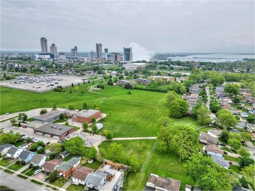 6135 Arad Street, Niagara Falls, ON - Outdoor With View