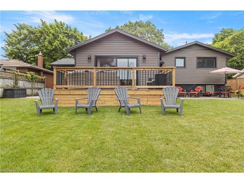 28 Neptune Drive, St. Catharines, ON - Outdoor With Deck Patio Veranda