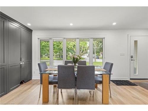 28 Neptune Drive, St. Catharines, ON - Indoor Photo Showing Dining Room