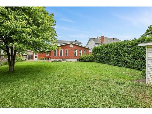 16 Dobbie Road, Thorold, ON - Outdoor With Deck Patio Veranda