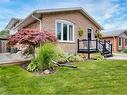 7499 Jubilee Drive, Niagara Falls, ON  - Outdoor 