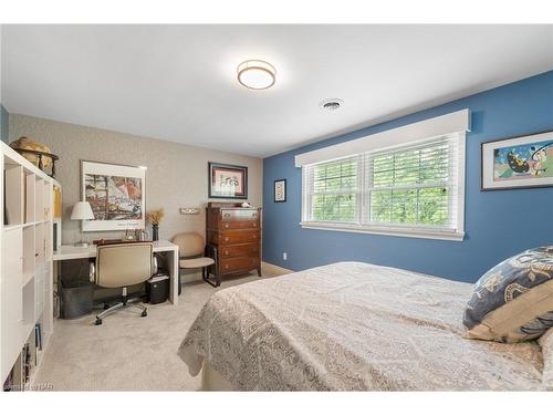 240 Riverview Boulevard, St. Catharines, ON - Indoor Photo Showing Bedroom