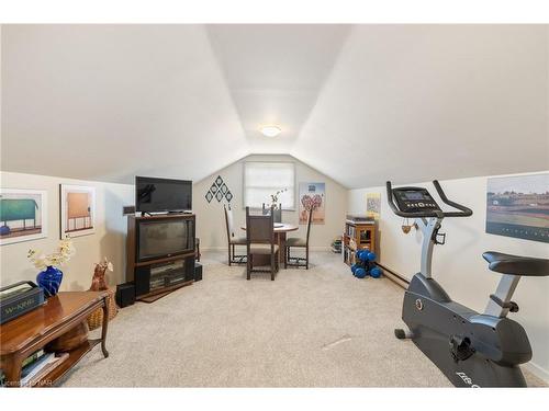 240 Riverview Boulevard, St. Catharines, ON - Indoor Photo Showing Gym Room