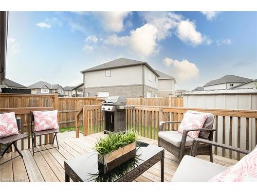 8 Hawthorn Avenue, Thorold, ON - Outdoor With Deck Patio Veranda With Exterior