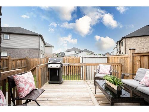 8 Hawthorn Avenue, Thorold, ON - Outdoor With Deck Patio Veranda With Exterior
