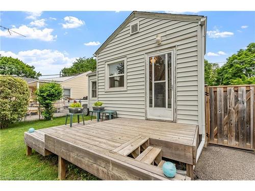 29 Doncaster Boulevard, St. Catharines, ON - Outdoor With Deck Patio Veranda