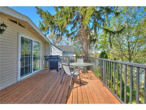 50 Henley Drive, St. Catharines, ON - Outdoor With Deck Patio Veranda With Exterior