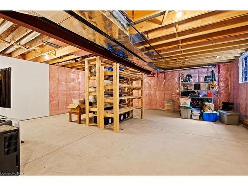 248 Humboldt Parkway, Port Colborne, ON - Indoor Photo Showing Basement