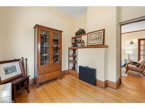 3855 St James Avenue, Niagara Falls, ON - Indoor