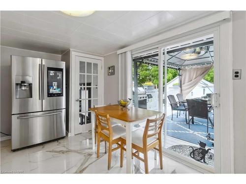 434 Scholfield Avenue N, Welland, ON - Indoor Photo Showing Dining Room