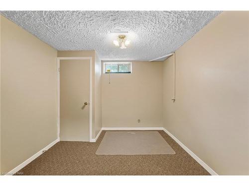 505 Vine Street, St. Catharines, ON - Indoor Photo Showing Other Room