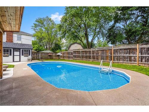 20 Edgedale Road, St. Catharines, ON - Outdoor With In Ground Pool With Backyard